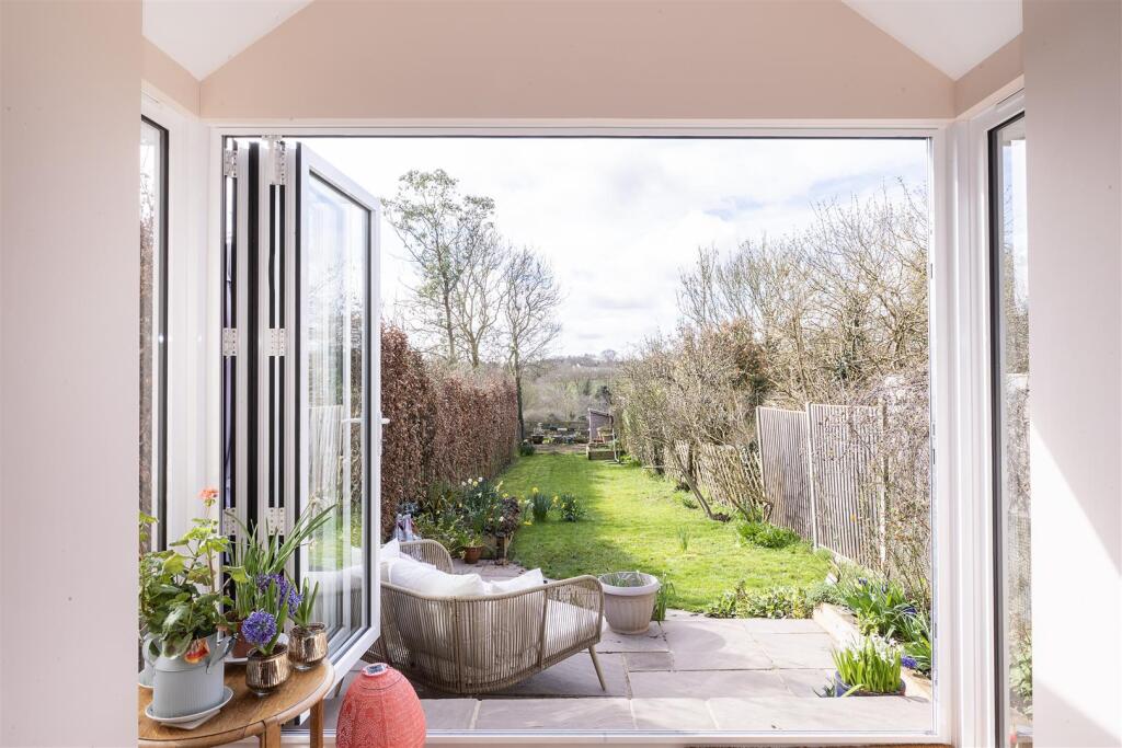 Additional image 5 of Luton Road, Harpenden