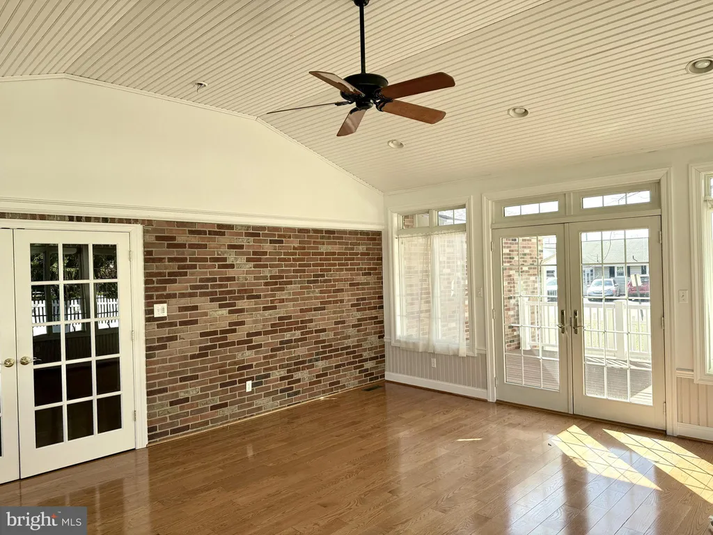 Additional image 16 of 107 E Highland Avenue, Wilmington, DE 19804