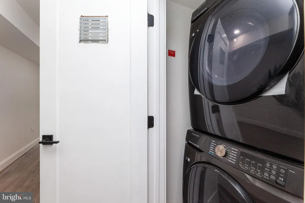 Additional image 12 of 734 Kenyon Street NW Unit 2, Washington, DC 20010