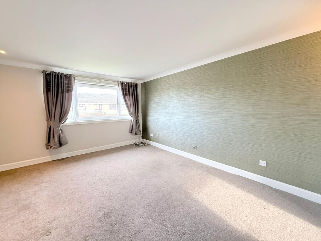 Additional image 3 of 2 bed flat for saleLawers Crescent, Polmont FK2