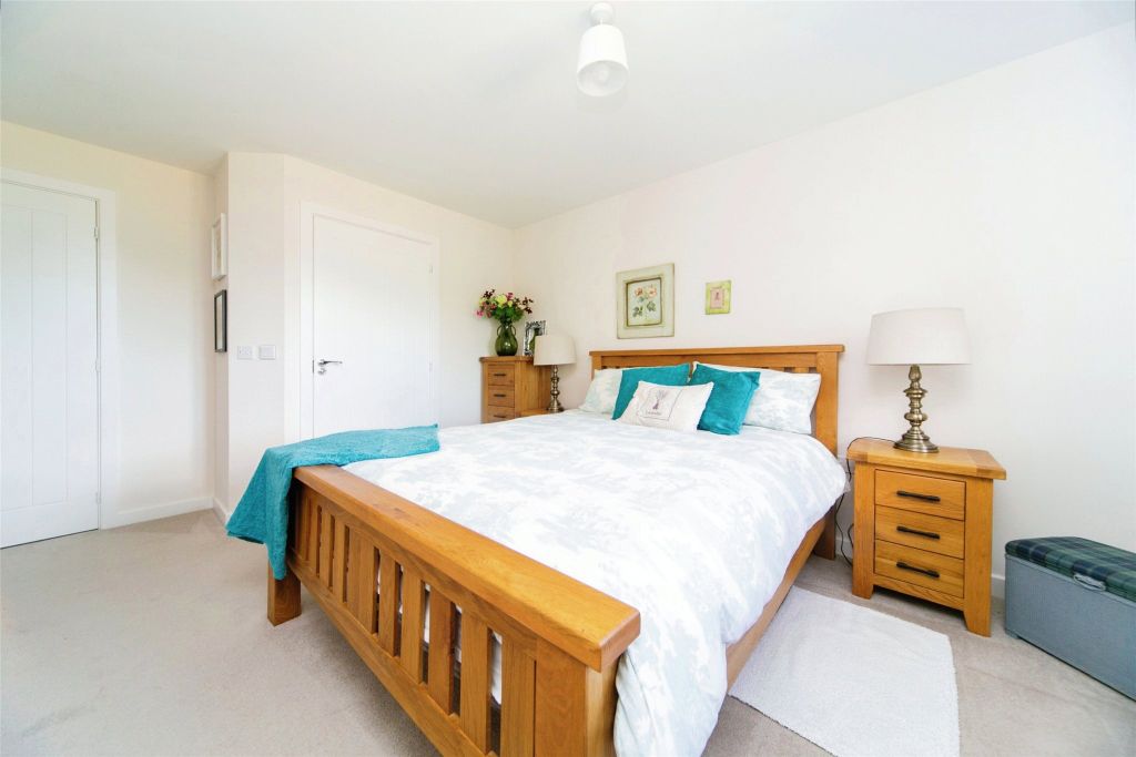 Additional image 12 of 2 bed flat for saleHooton Road, Willaston, Neston, Cheshire CH64