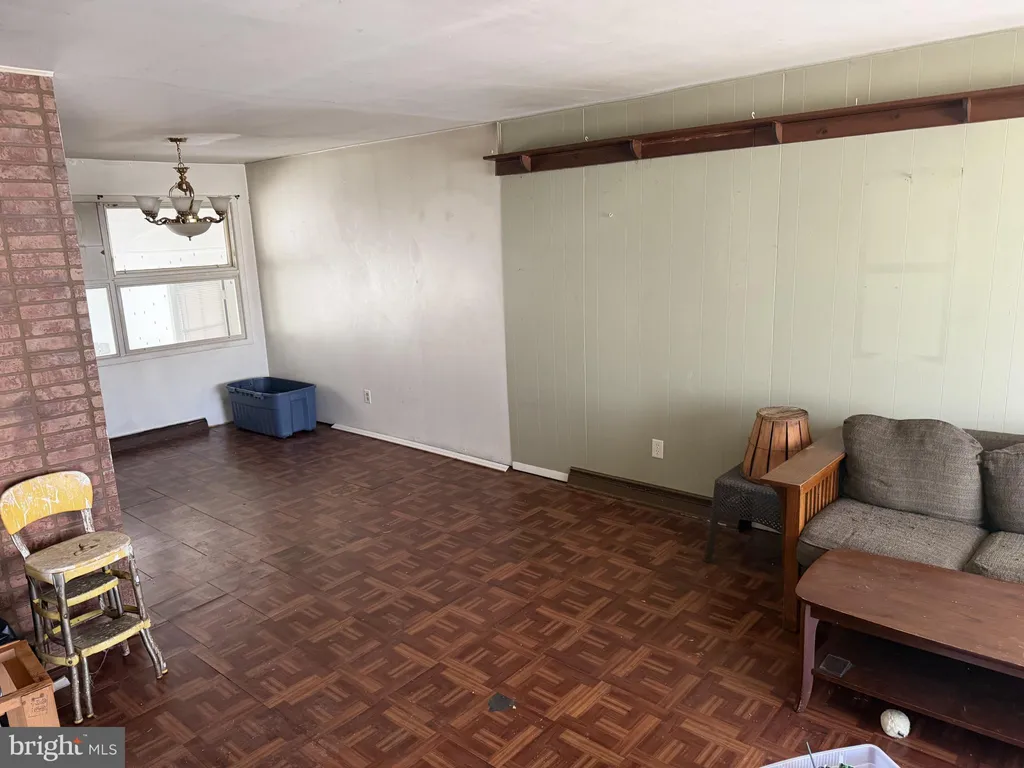 Additional image 4 of 126 S. Shelley Drive, Claymont, DE 19703