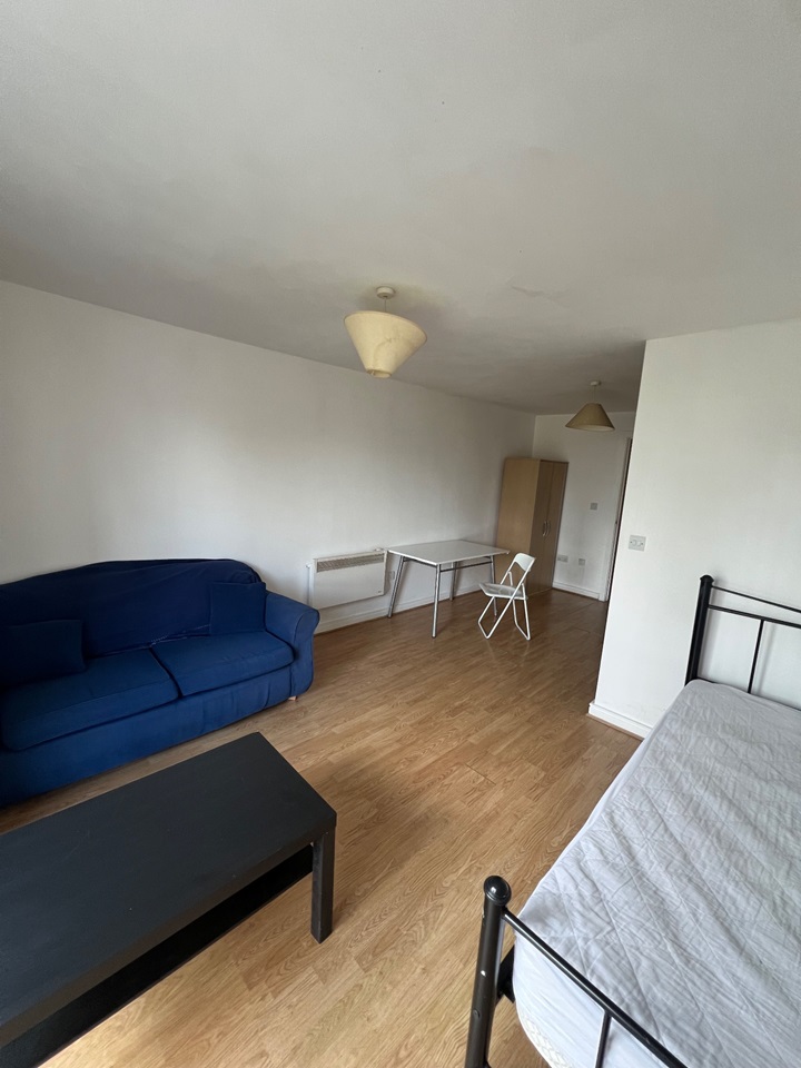 Additional image 5 of Studio Flat, Red Bank, M4, N1 7GU