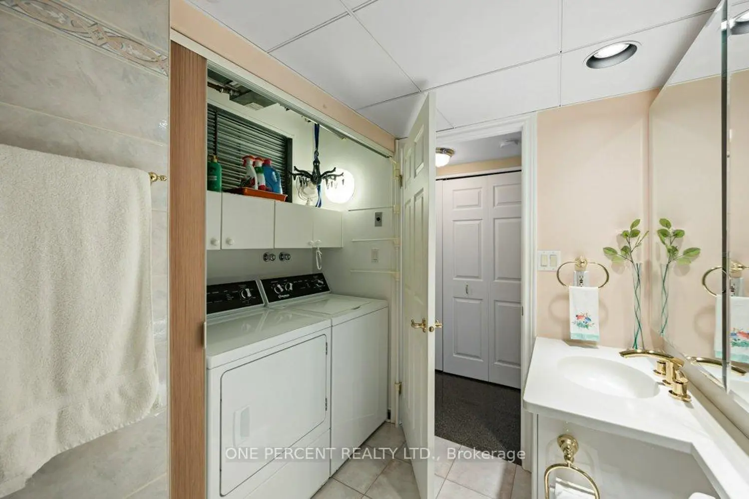 Additional image 15 of 3105 Carling Avenue 601