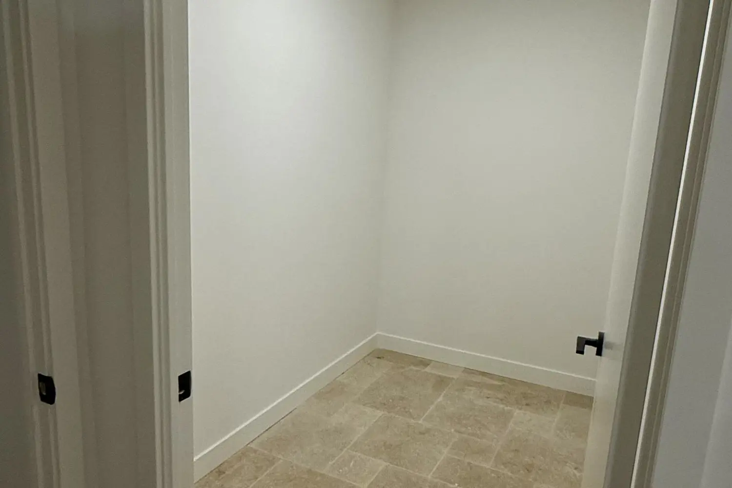 Additional image 7 of 1050 Eastern Avenue 819