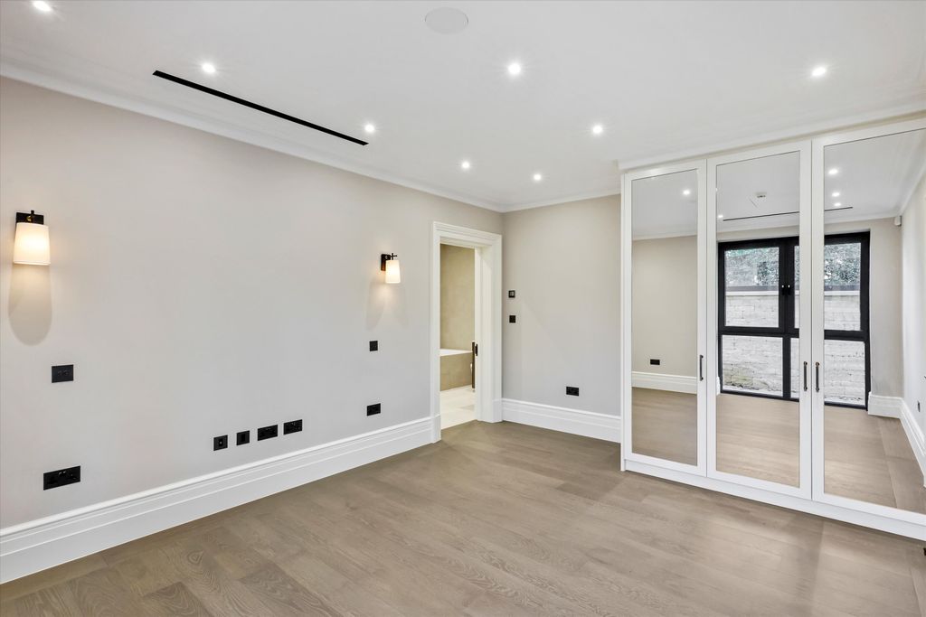 Additional image 27 of 6 bed detached house for saleSovereign View, Charlton Kings, Cheltenham, Gloucestershire GL52