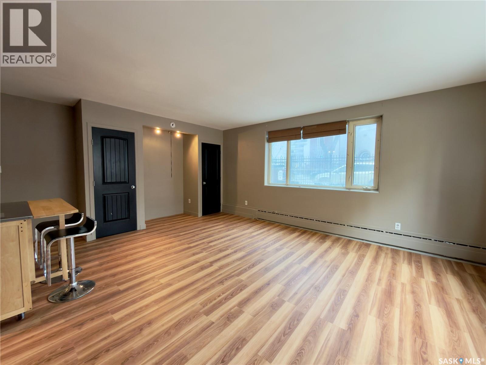 Additional image 5 of 2-400 4th Avenue N, Saskatoon, SK, S7K0R3