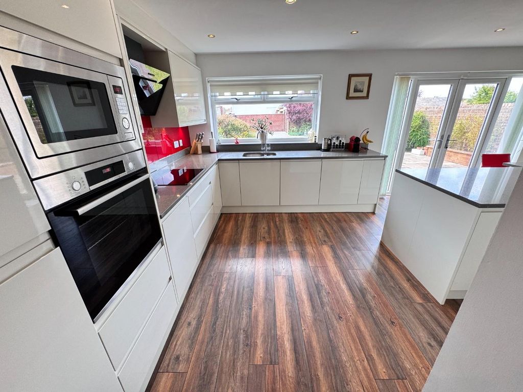 Additional image 21 of 4 bed detached house for saleWainwright Walk, Seaton Carew, Hartlepool TS25