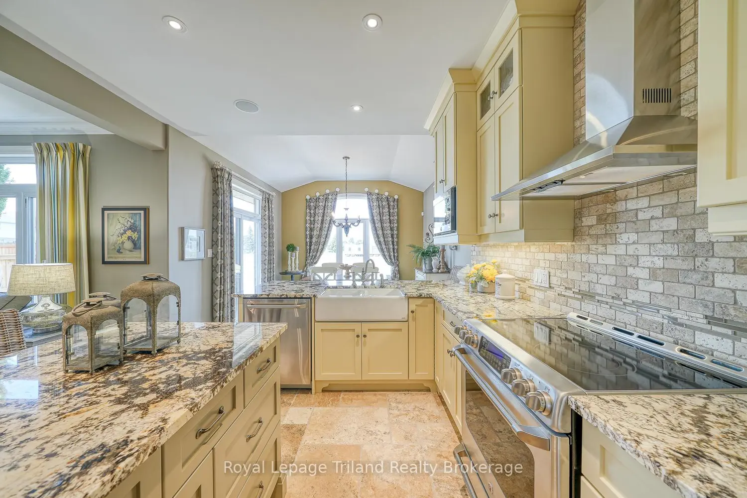 Additional image 9 of 1142 Caen Avenue