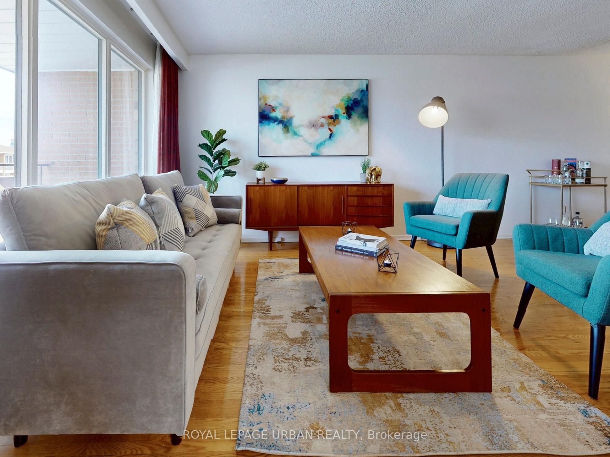 Additional image 4 of 733 Consort Crescent, Mississauga, ON, L5C 1J8