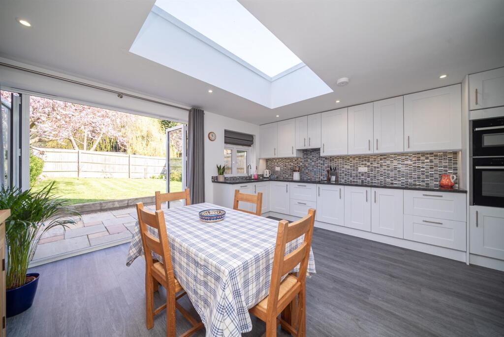 Additional image 23 of Laburnum Grove, St. Albans