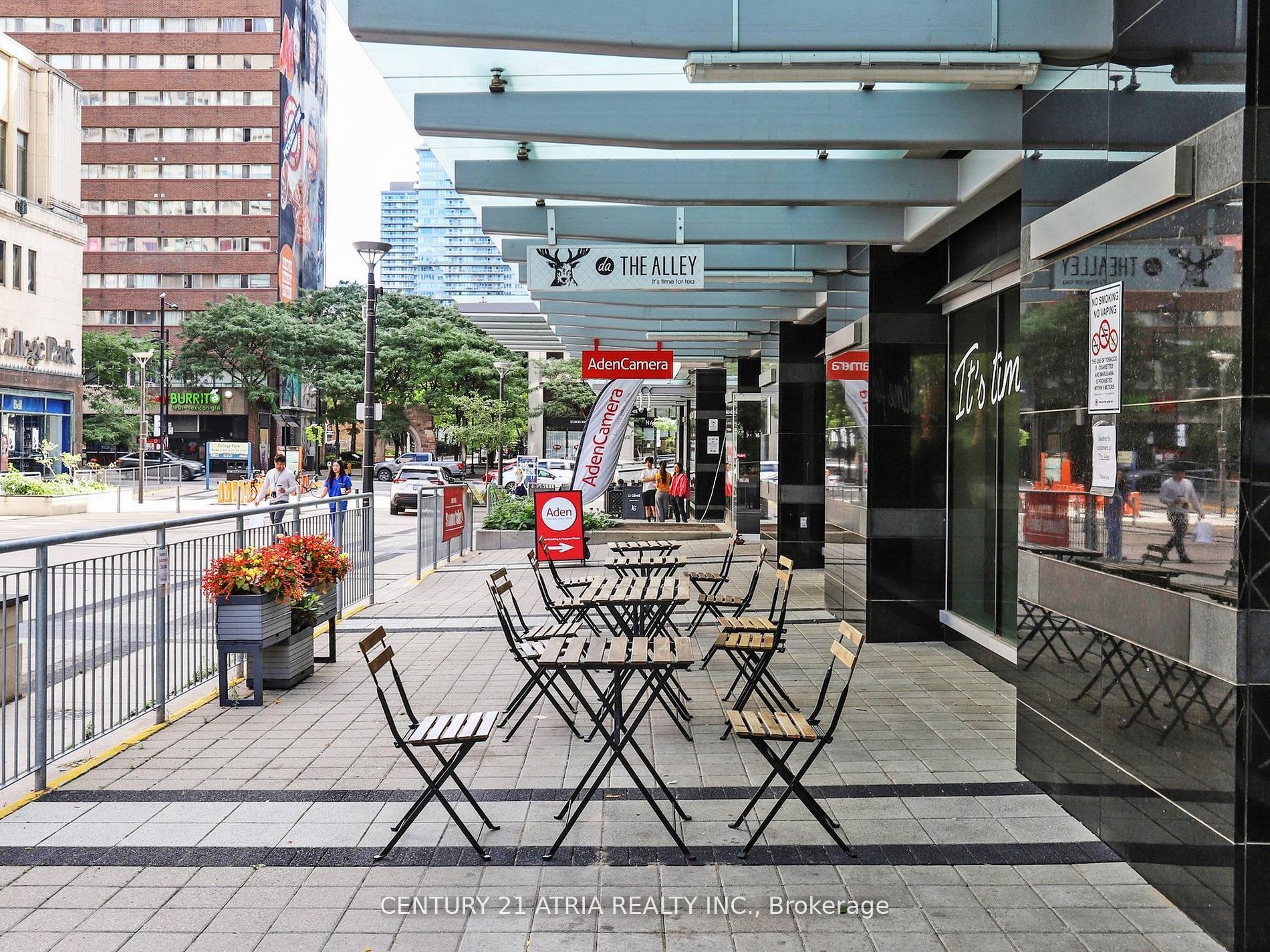 Additional image 3 of 1-382 Yonge Street, Toronto, ON, M5B 1S8