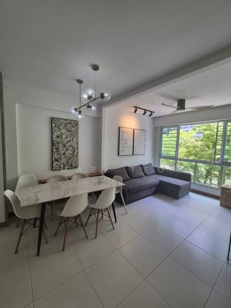 Primary image of 270A Punggol Field