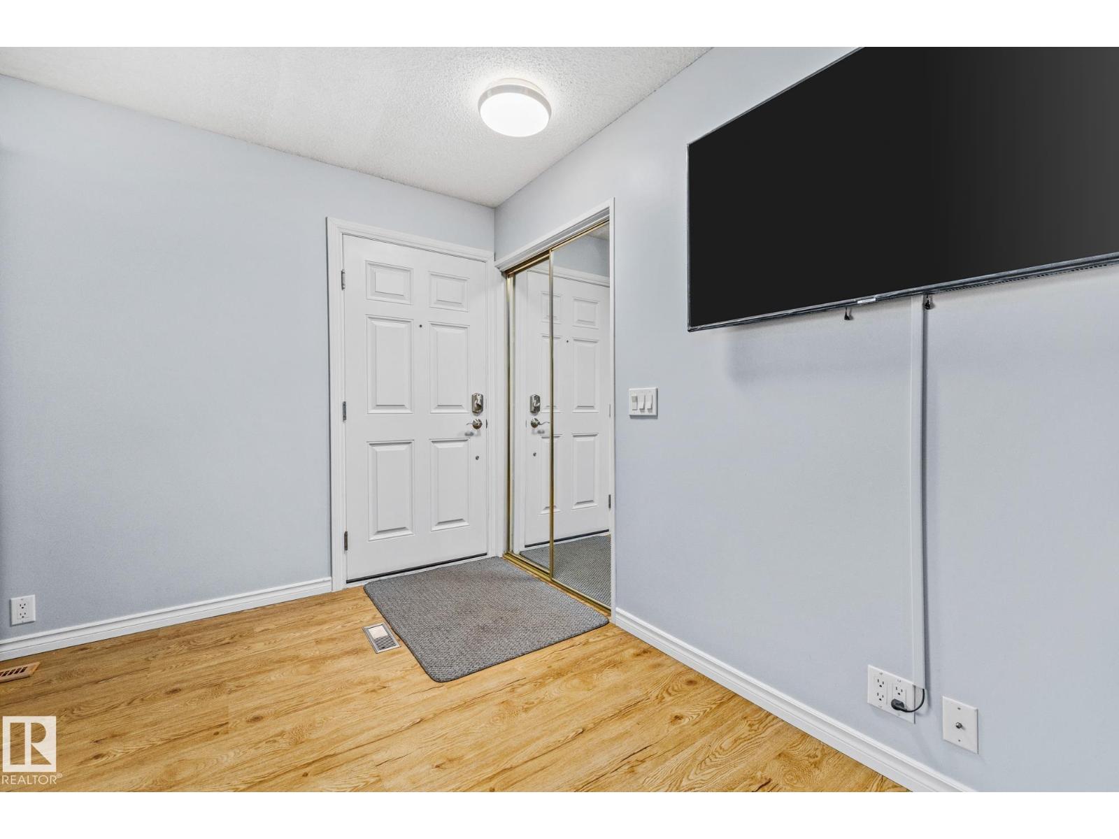 Additional image 2 of 4 Gilmore Avenue, Sherwood Park, AB, T8A2X8