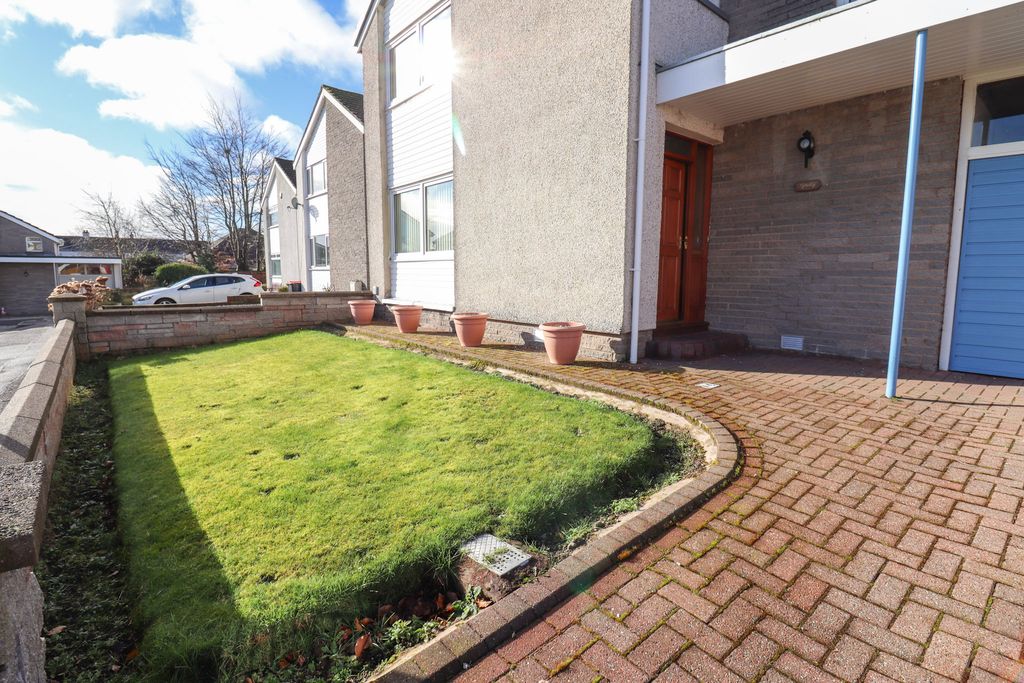 Additional image 29 of 3 bed link detached house for sale8 Windsor Place, Dumfries DG2