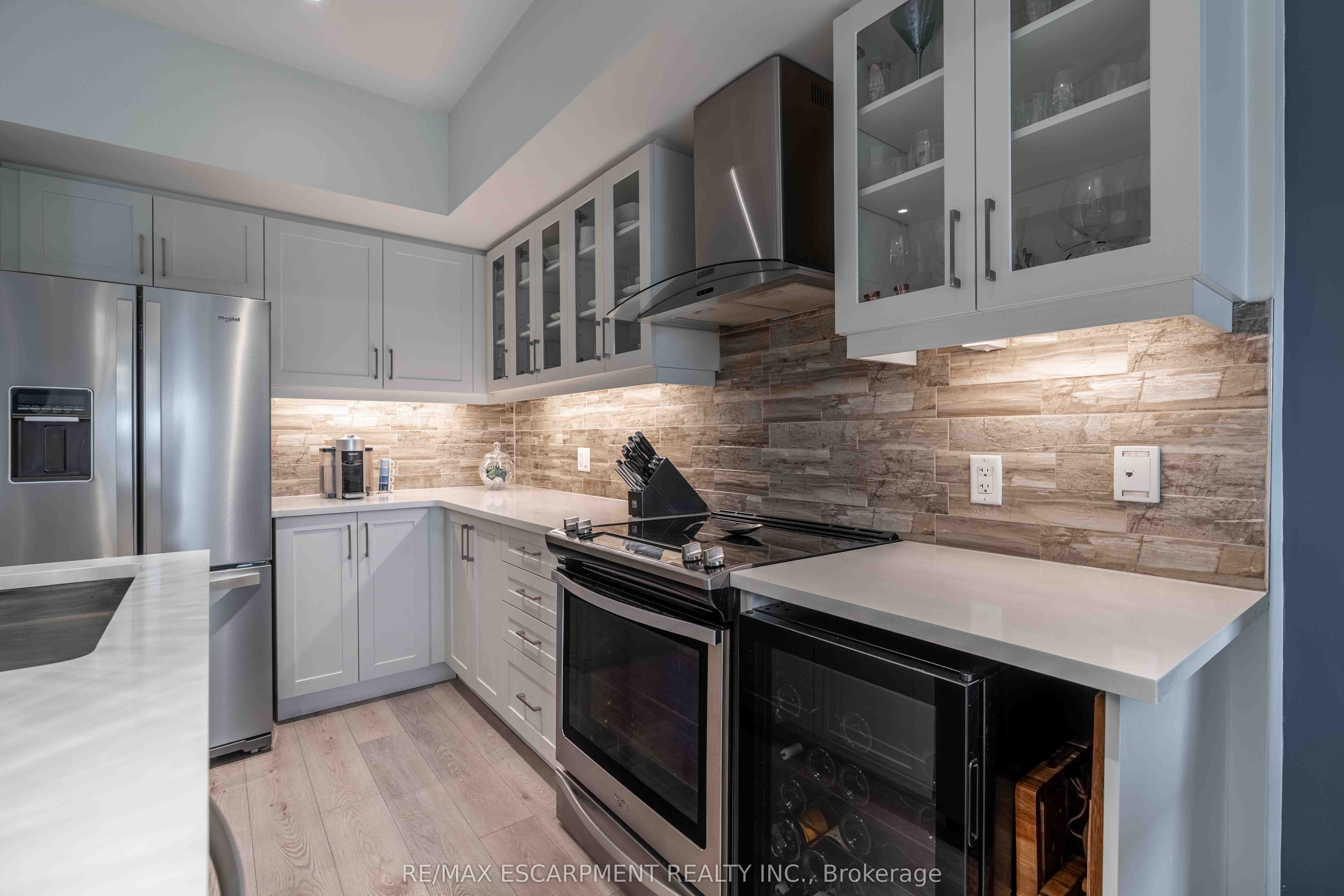 Additional image 6 of 504-16 Markle Crescent, Hamilton, ON, L9G 0H4