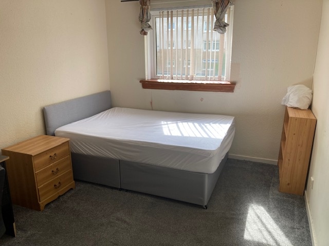 Additional image 8 of 3 Bed Flat, Kennedy Path, G4, N1 7GU