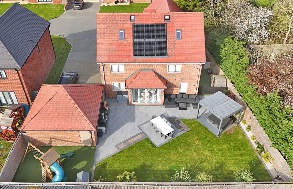 Additional image 4 of 6 bed detached house for saleMayfair Gardens, Hartlepool, 0 TS26