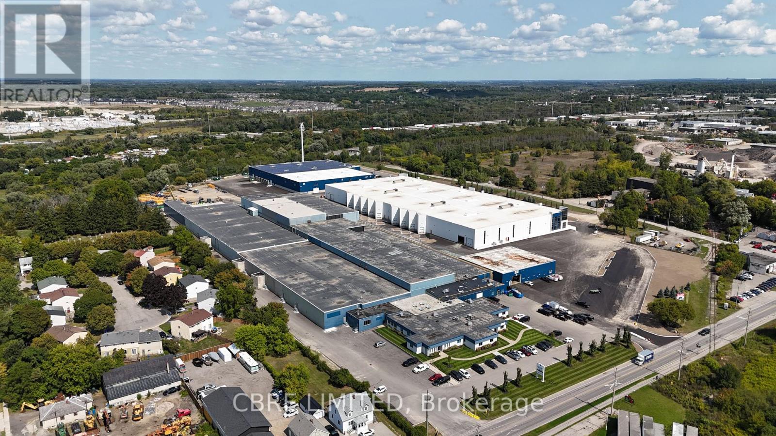 YARD - 1574 EAGLE STREET N