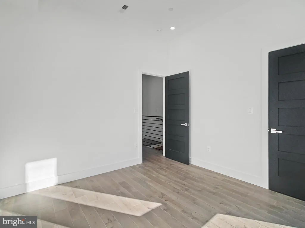 Additional image 32 of 2228 13th Street NW Unit 3, Washington, DC 20009