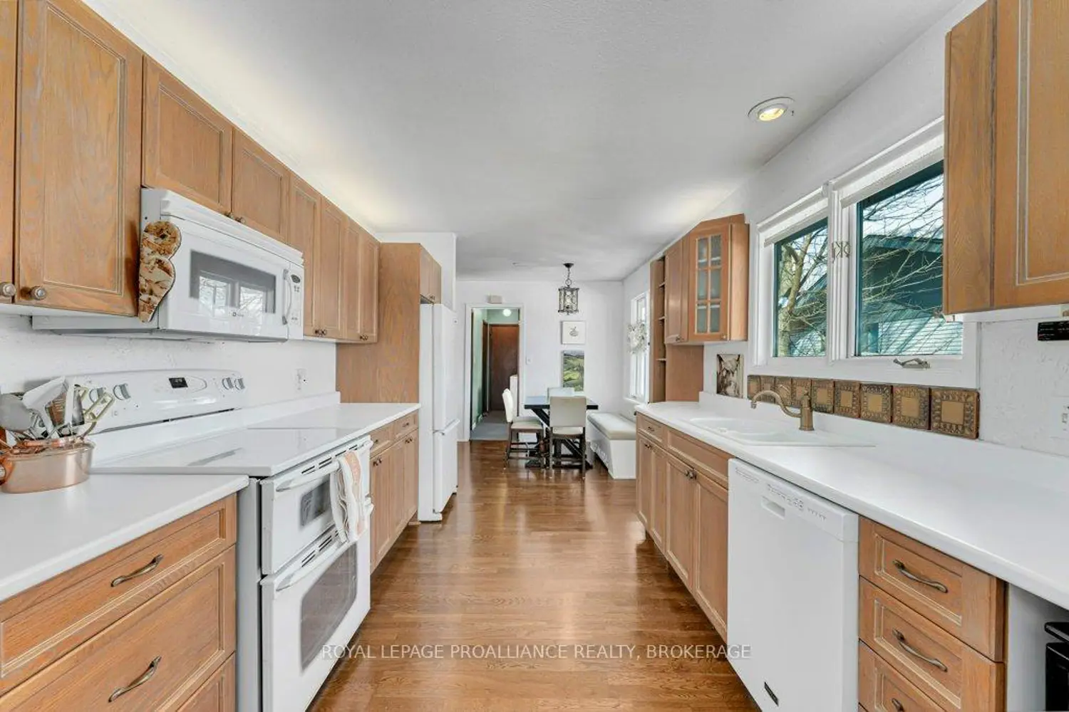 Additional image 6 of 807 Wartman Avenue