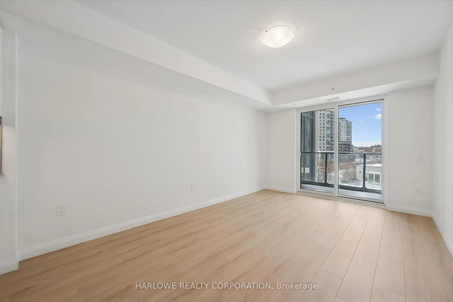93 Arthur Street 509 photo 2