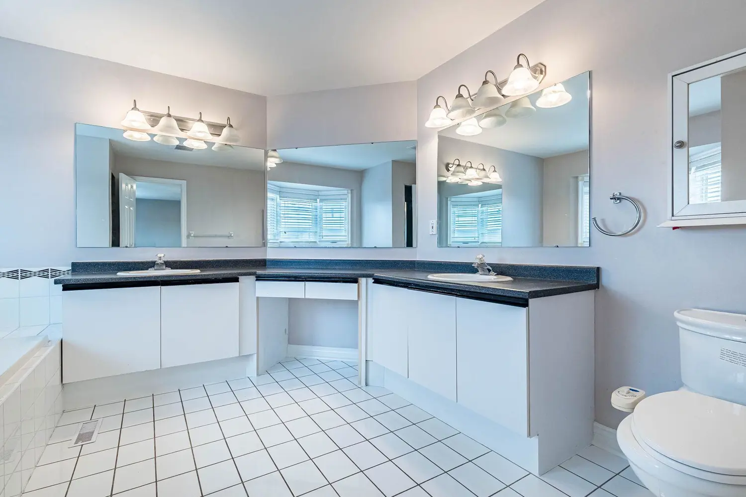 Additional image 12 of 54 Hollybush Street