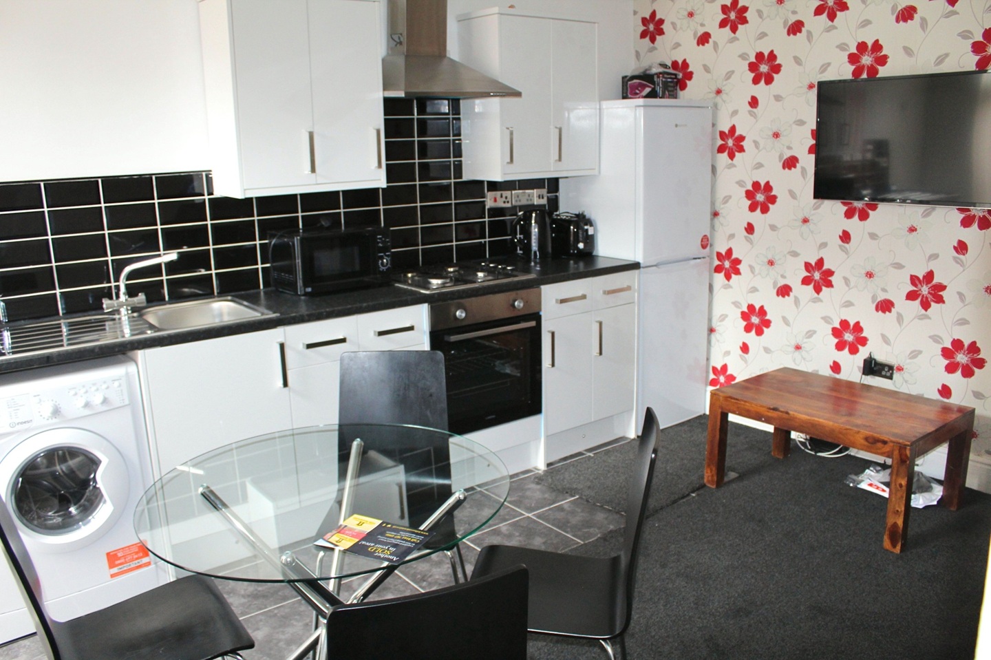 Additional image 5 of 3 Bed End Terrace, Deyne St, M6, N1 7GU