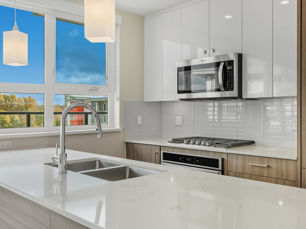 Additional image 4 of 401-23233 Gilley Road, Richmond, BC, V6V 1E6