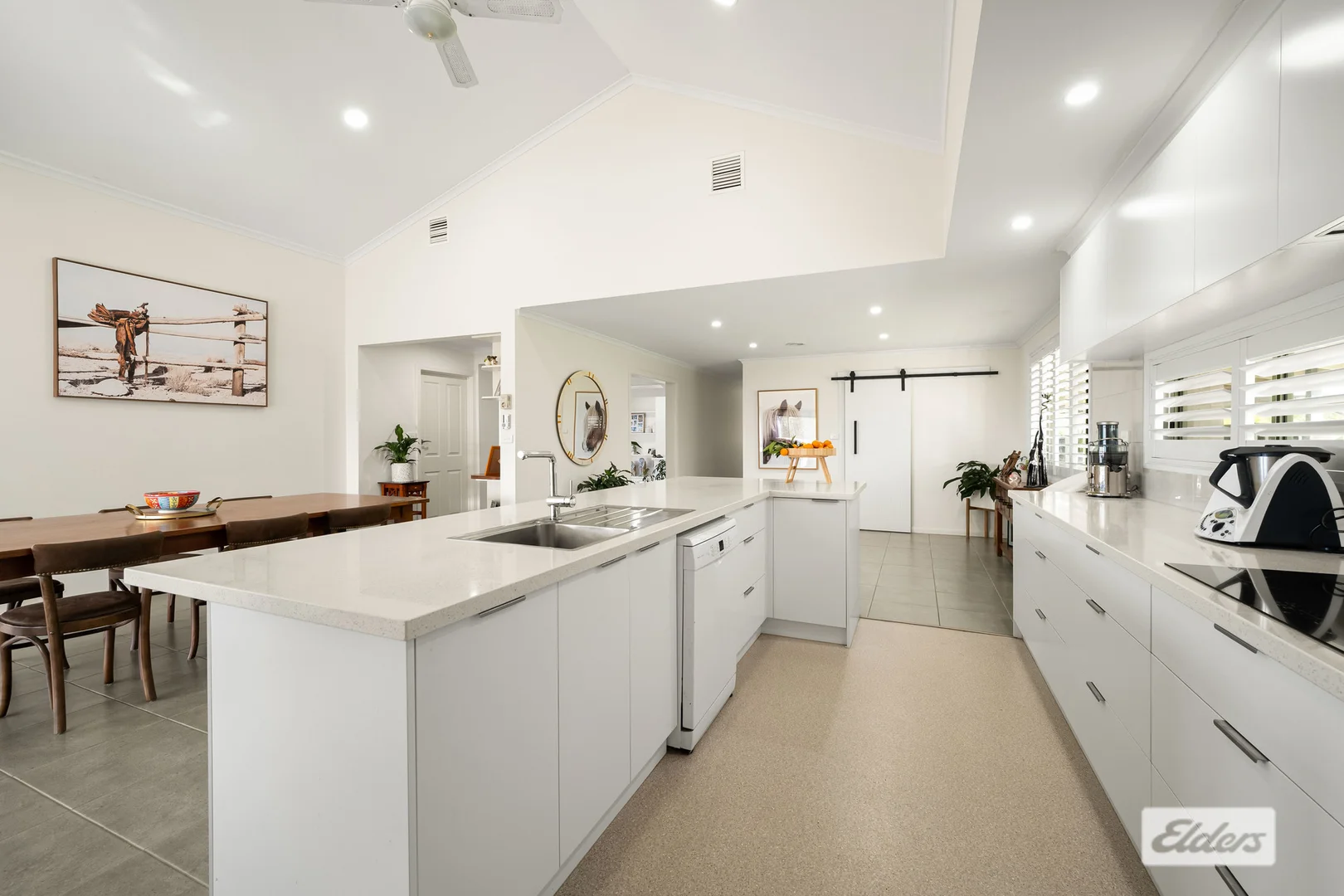 Additional image 34 of 1055 Table Top Road, Table Top NSW 2640