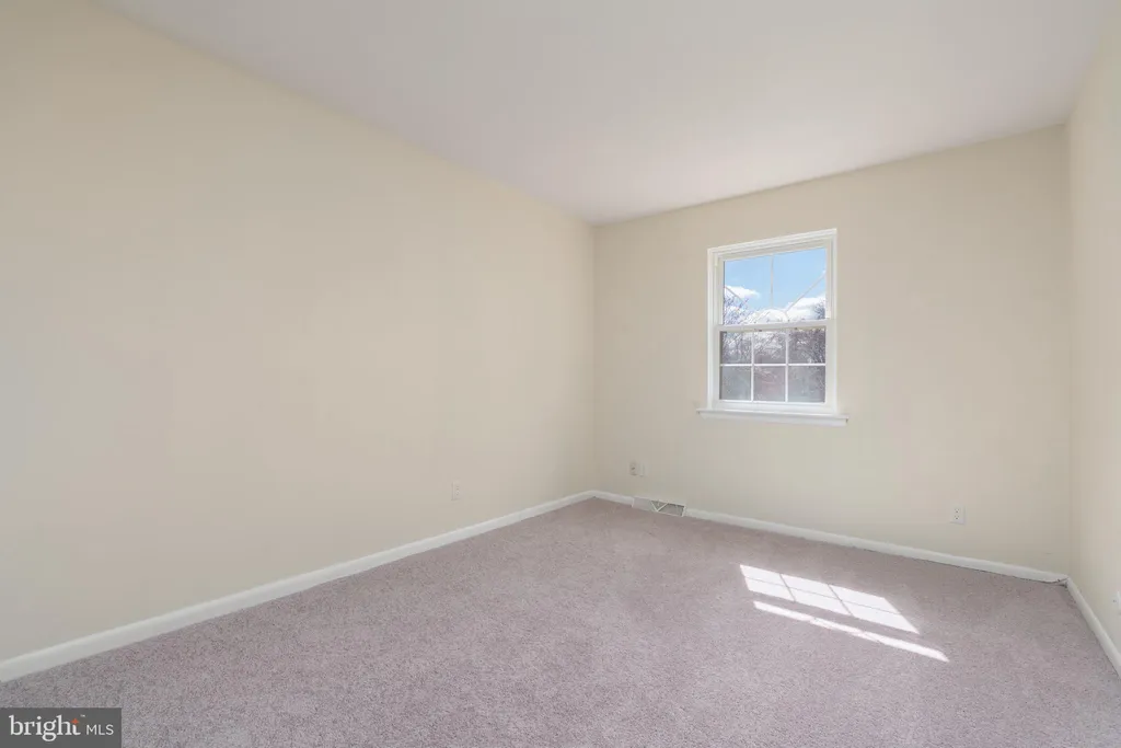 Additional image 20 of 302 2nd Street, Newark, DE 19711