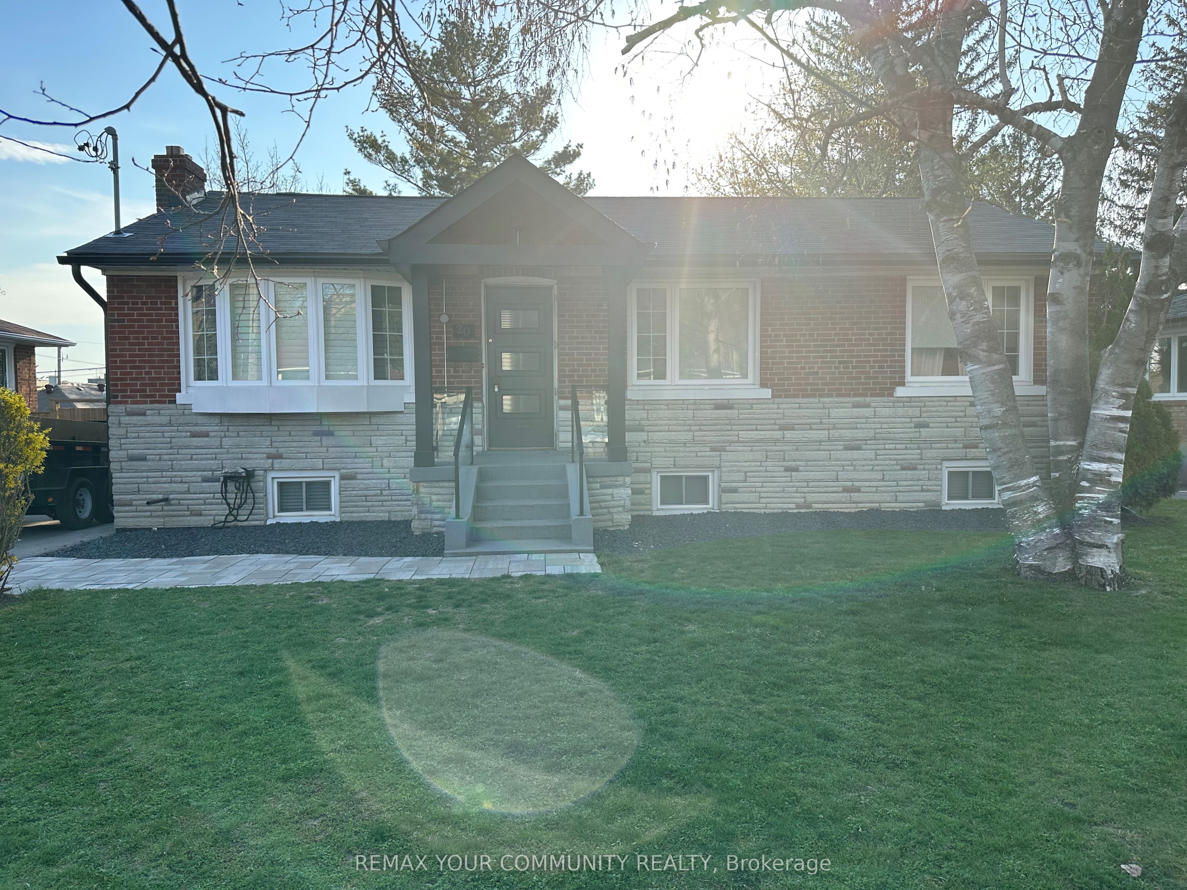 Main-20 Bonny Lynn Court, Toronto, ON, M1K 3A4