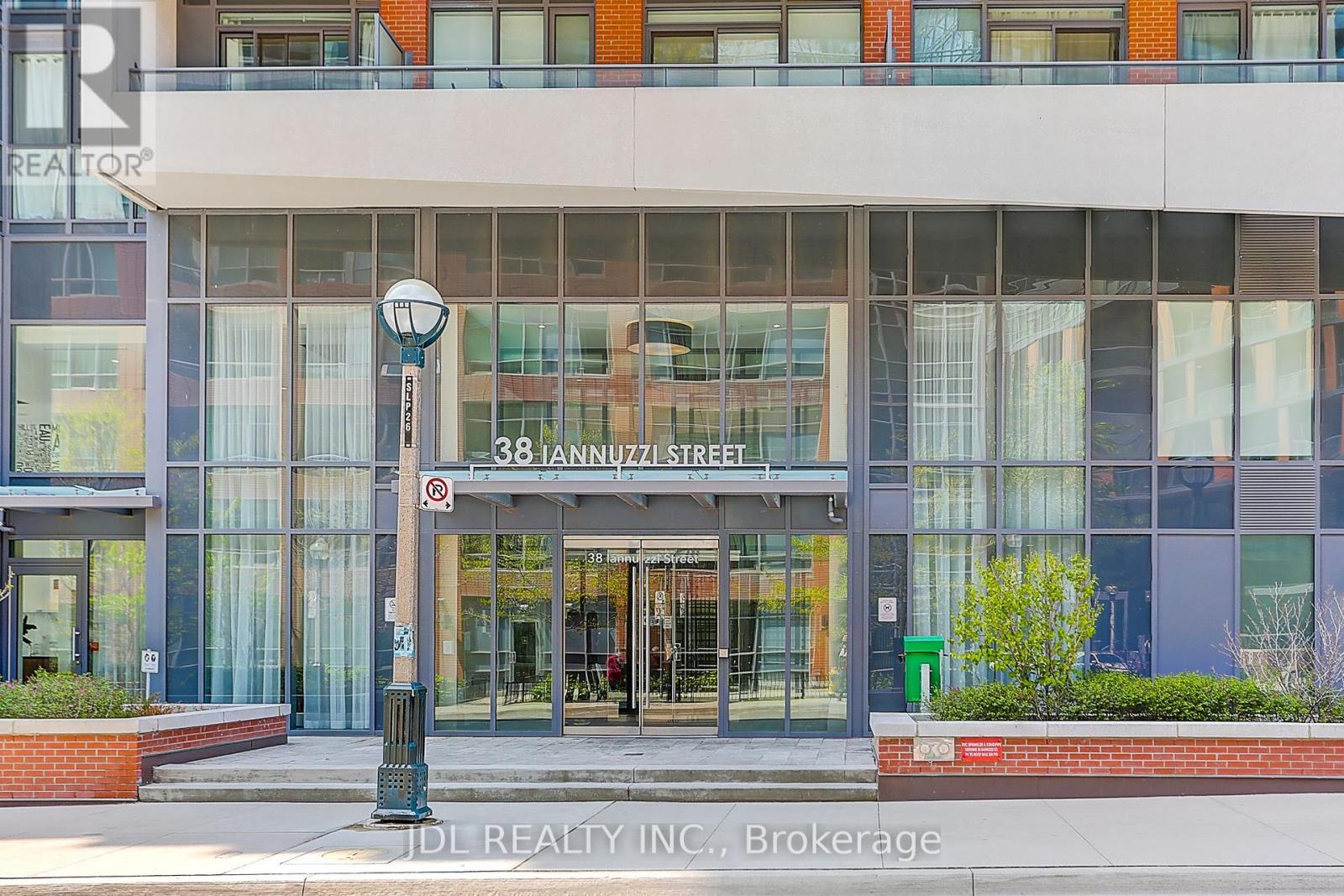 Additional image 2 of 10-38 Iannuzzi Street, Toronto, ON, M5V0S2