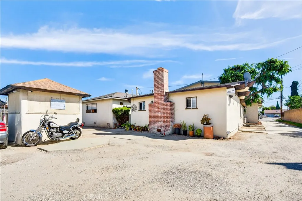 Additional image 84 of 15003 Larch Ave, Lawndale, CA 90260