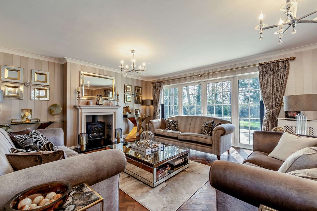 Additional image 8 of 7 bed detached house for saleClearwater Lane, Haywards Heath, West Sussex RH16