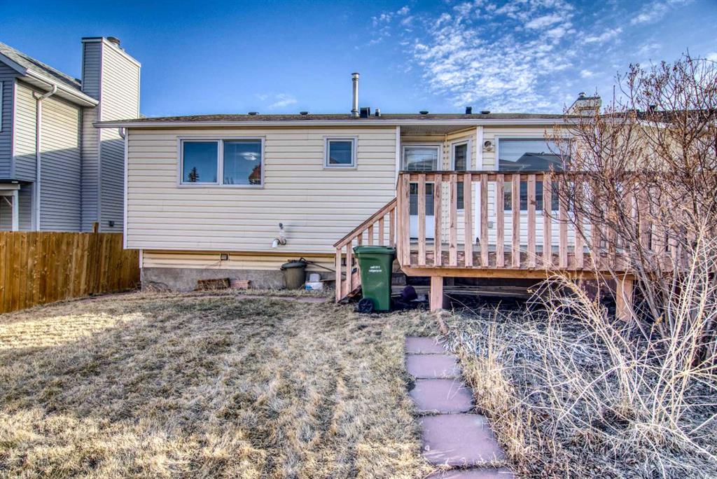 Additional image 4 of 237 Sandarac Drive NW, Calgary, AB, T3K 3W8