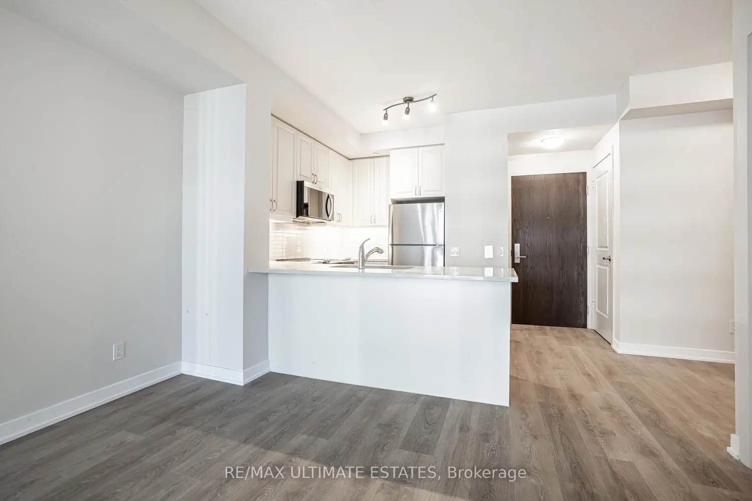 Additional image 10 of 4955 Yonge Street 1109