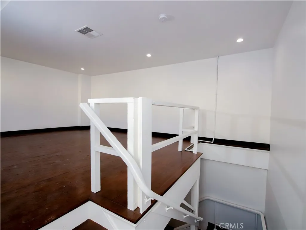 Additional image 8 of 212 N San Fernando Boulevard, Burbank, CA 91502