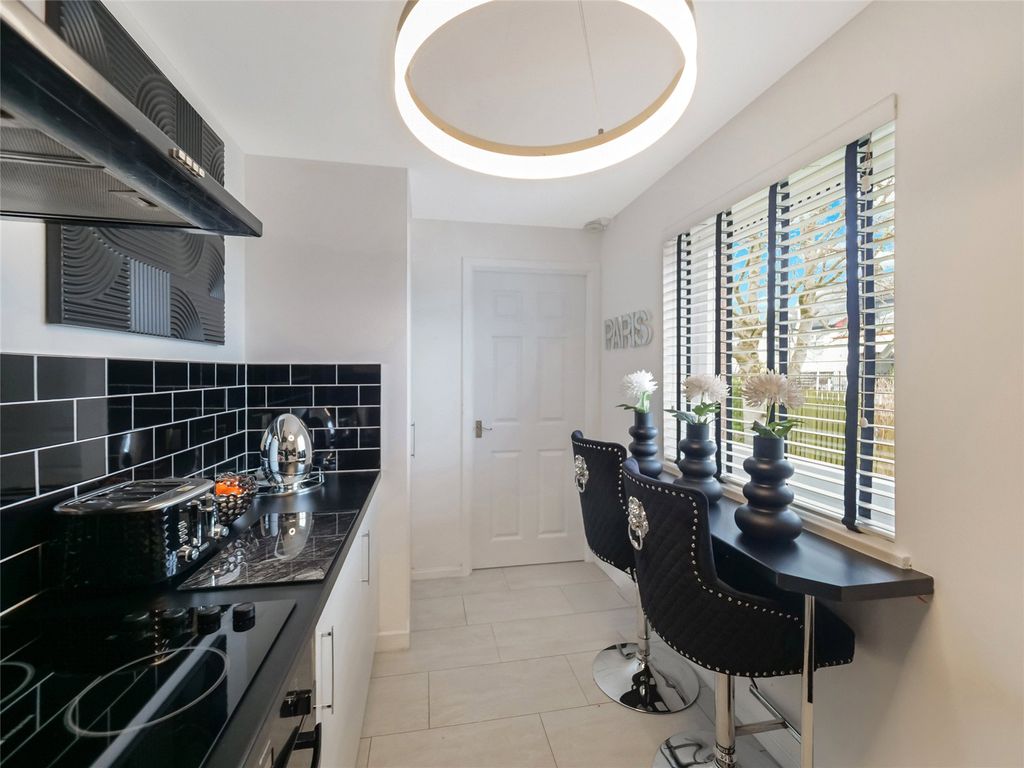 Additional image 11 of 2 bed flat for saleWestknowe Gardens, Rutherglen, Glasgow, South Lanarkshire G73