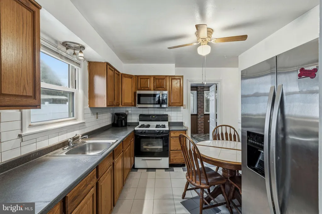 Additional image 11 of 183 Edge Avenue, New Castle, DE 19720