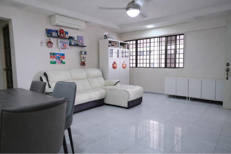 224 Jurong East Street 21