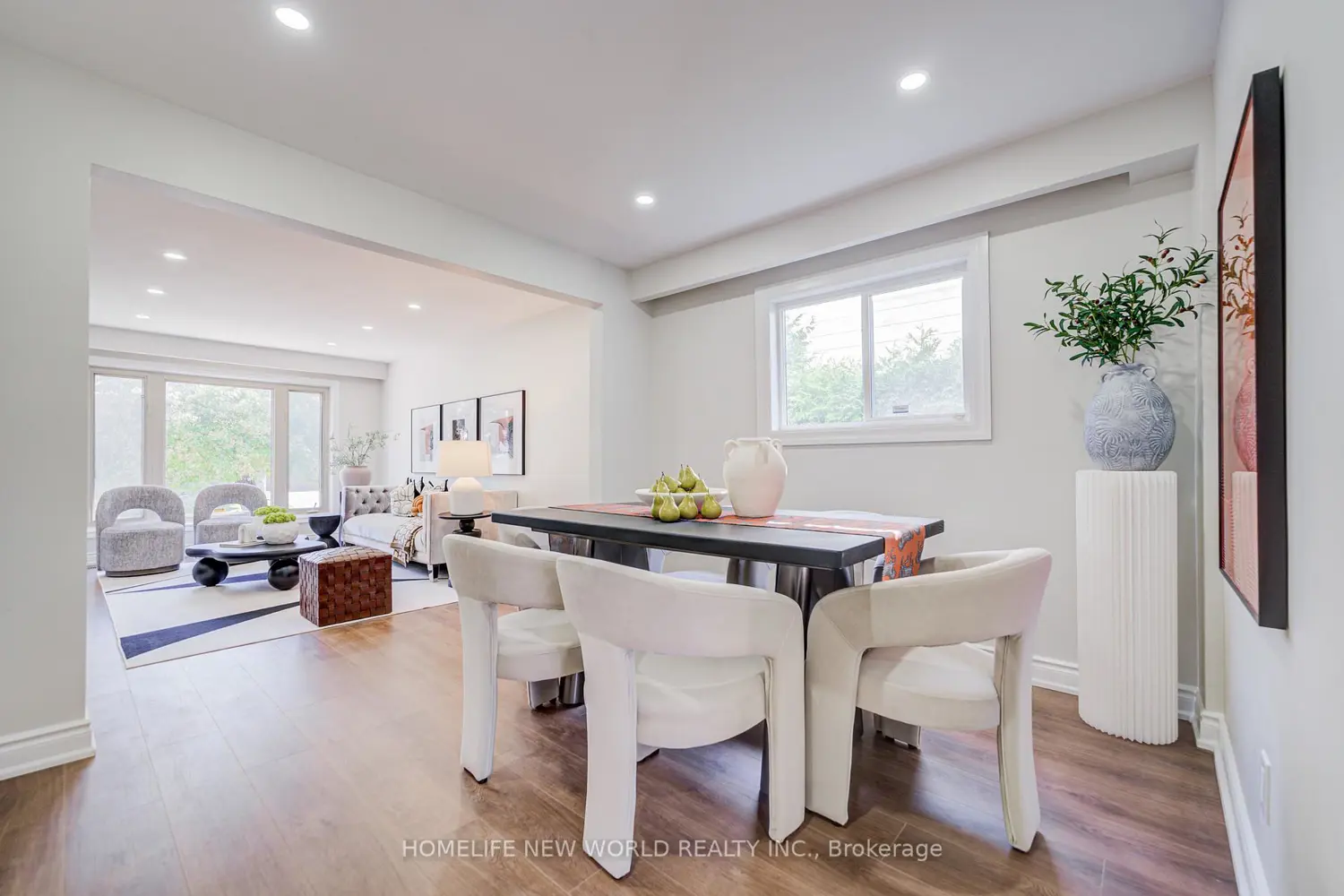 Additional image 3 of 54 Marblemount Crescent