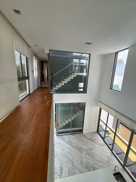 Additional image 16 of Modern Detached house with Pool and Lift near Botanic Gardens MRT