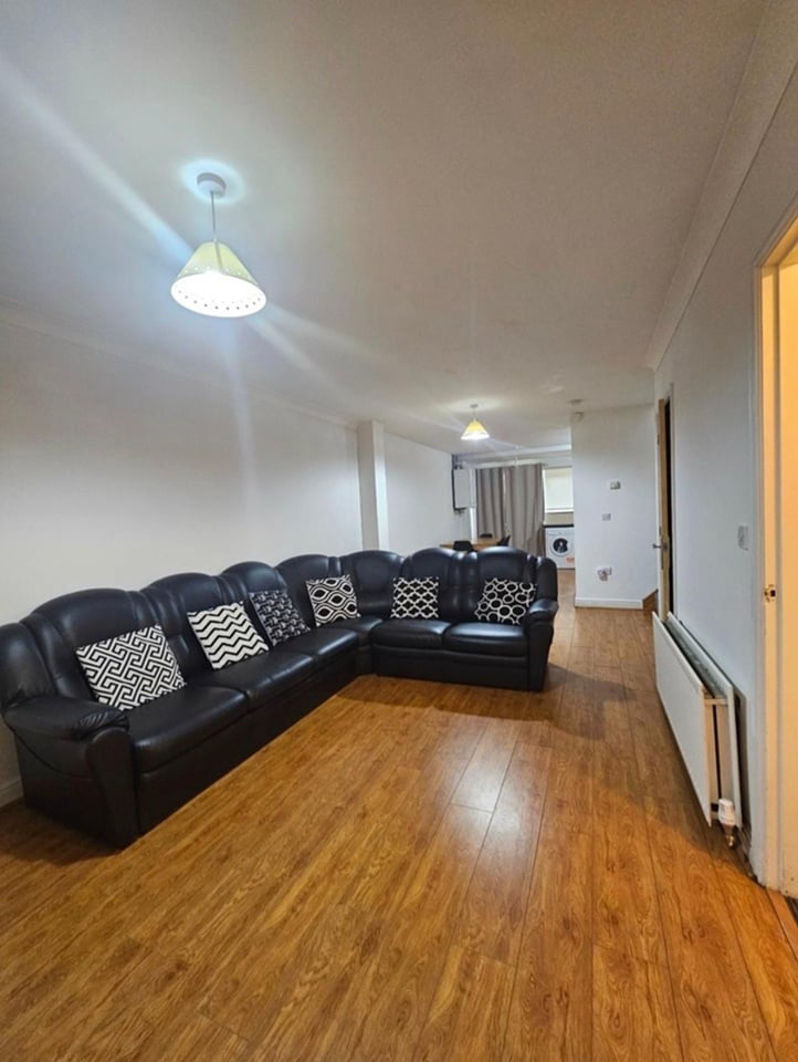 Additional image 9 of Room in a Shared House, Bankwell St, M15, N1 7GU