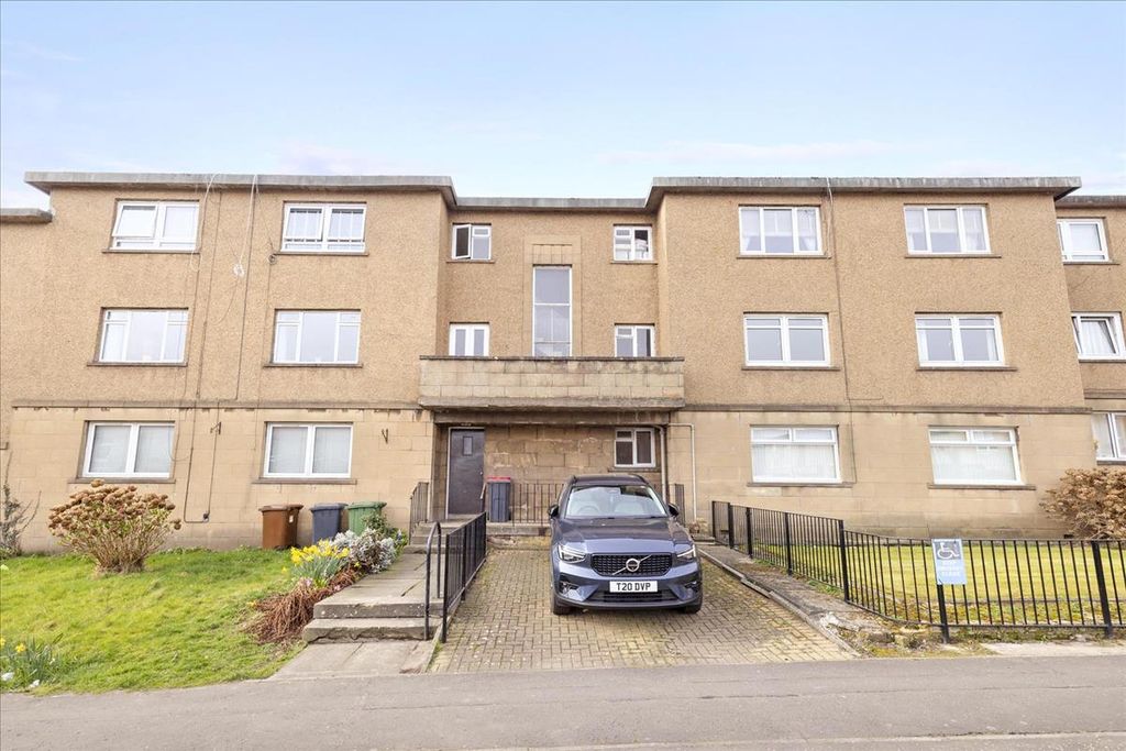Primary image of 3 bed flat for sale17 Waverley Road, Bonnyrigg EH19