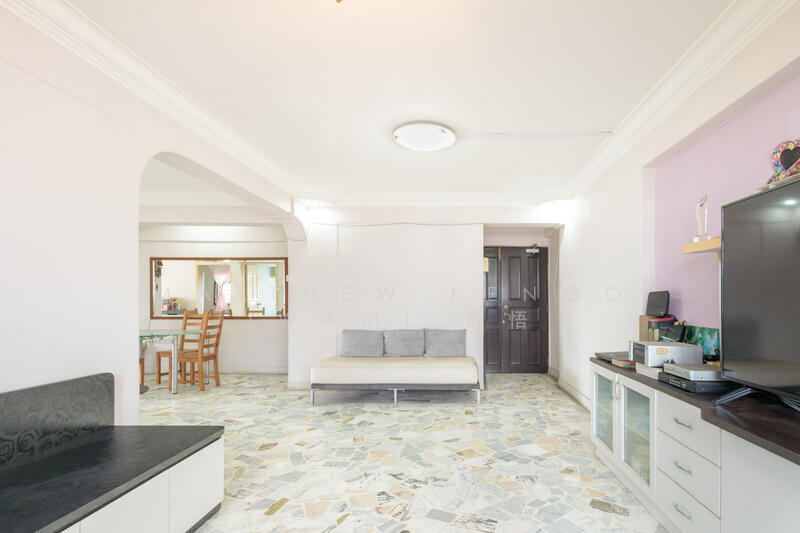 Additional image 4 of 14 Dover Close East