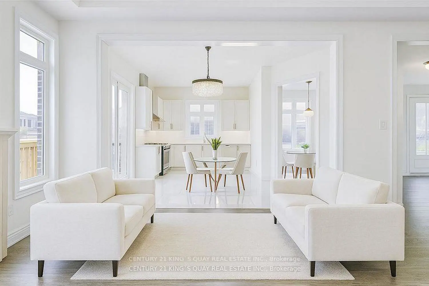 102 Giardina Crescent photo 4