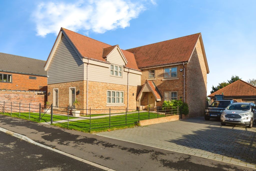 4 bed detached house for saleMayfair Gardens, Hartlepool TS26