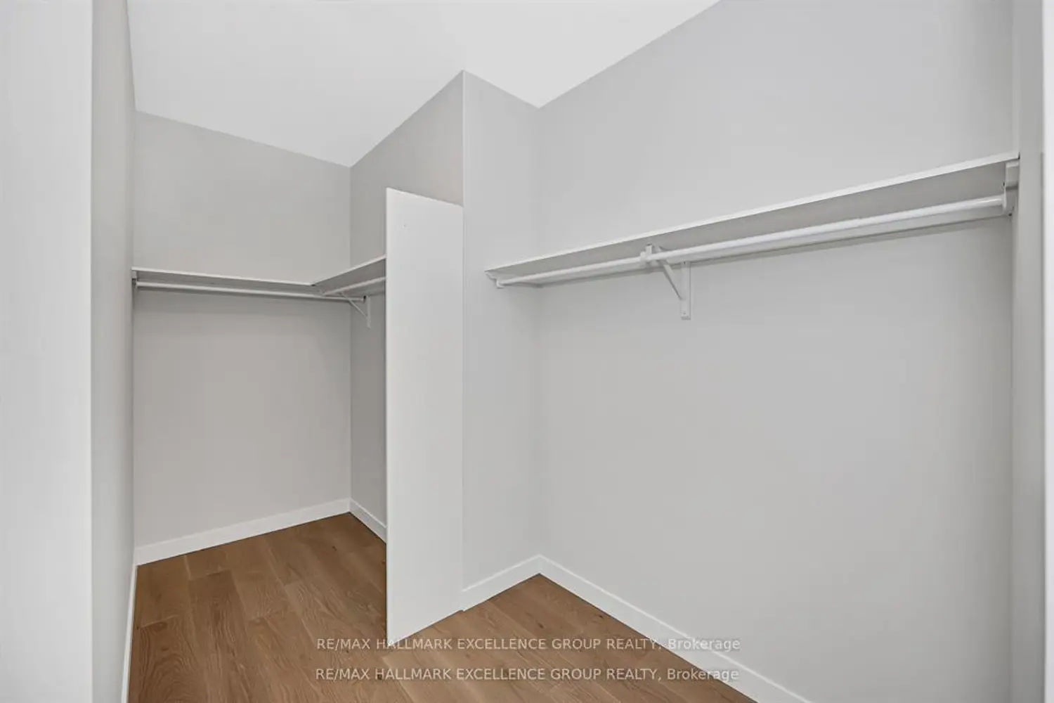 Additional image 8 of 1345 Diamond Street