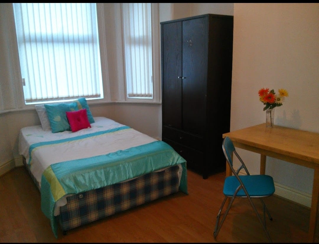 Additional image 22 of Room in a Shared House, Roberts Avenue, M14, N1 7GU